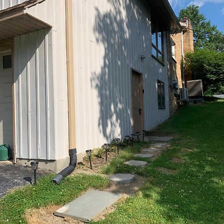 2 Bedroom Apartment- Close To Hershey Park, Hollywood Casino And Downtown Гаррісберг Екстер'єр фото