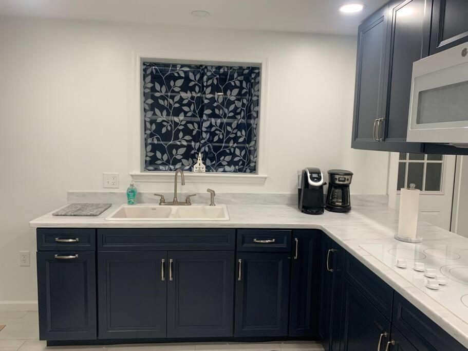 2 Bedroom Apartment- Close To Hershey Park, Hollywood Casino And Downtown Гаррісберг Екстер'єр фото