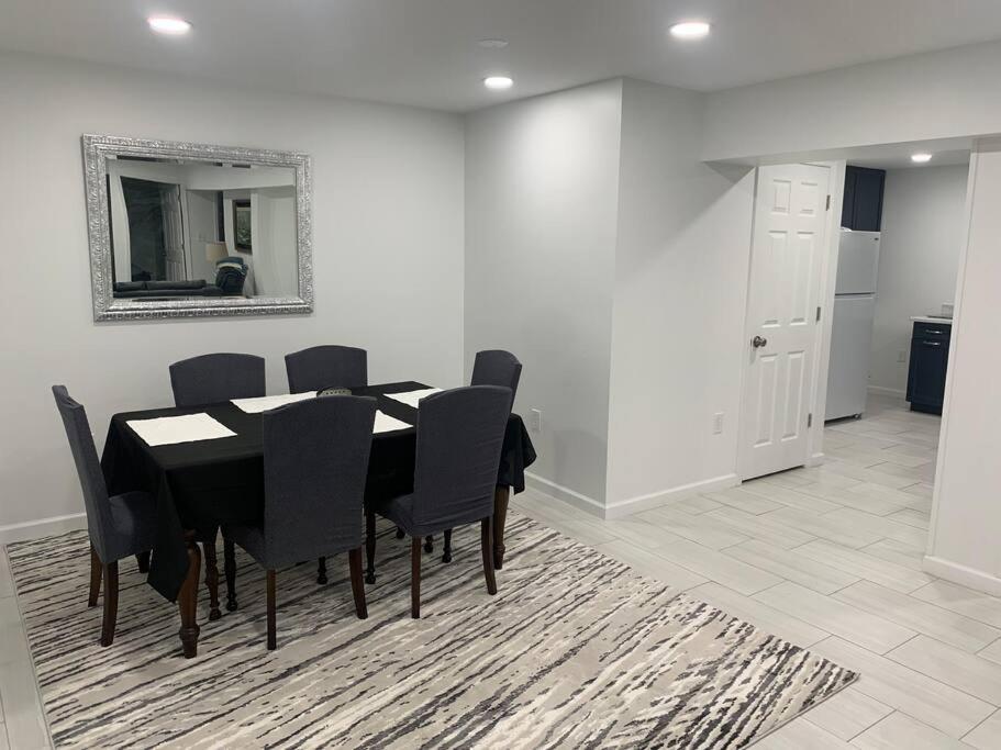2 Bedroom Apartment- Close To Hershey Park, Hollywood Casino And Downtown Гаррісберг Екстер'єр фото